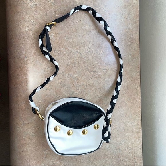 Pantera round black & white handbag - Picture 2 of 9